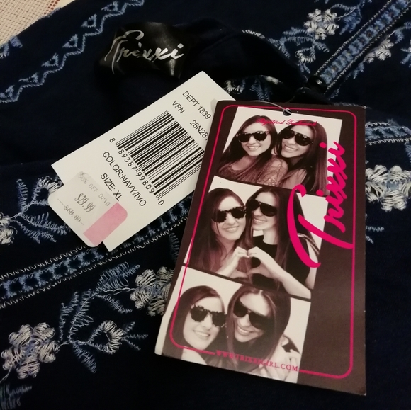 Trixxi Coastal Grandmother Embroidered Lined Swing Jumper Dress, XL - Picture 6 of 8